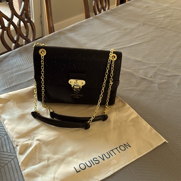 Beautiful designer, high-quality handbag labeled Louis Vuitton - Picture 1 of 11